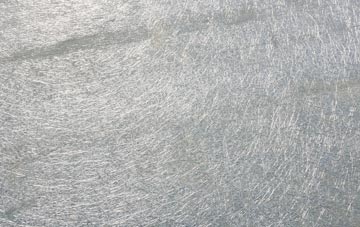 Williamsetter laminate fibreglass or shingles?